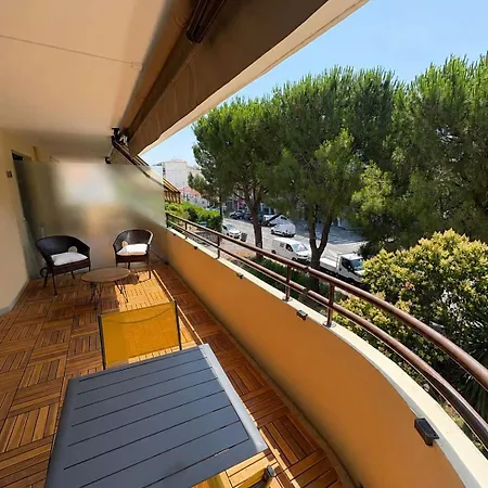 Chic - Terrasse Et A Pied